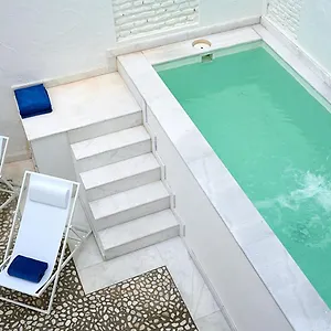 Rentalsevilla La Piscina Sevilla